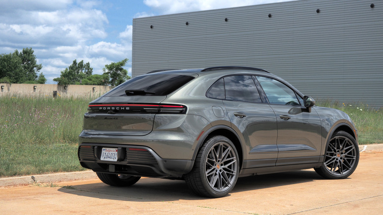 2026 Porsche Macan 4S Electric rear 3/4 view