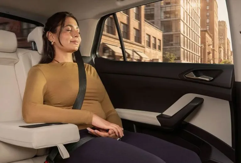 virtus-rear-massaging-seats virtus-rear-massaging-seats