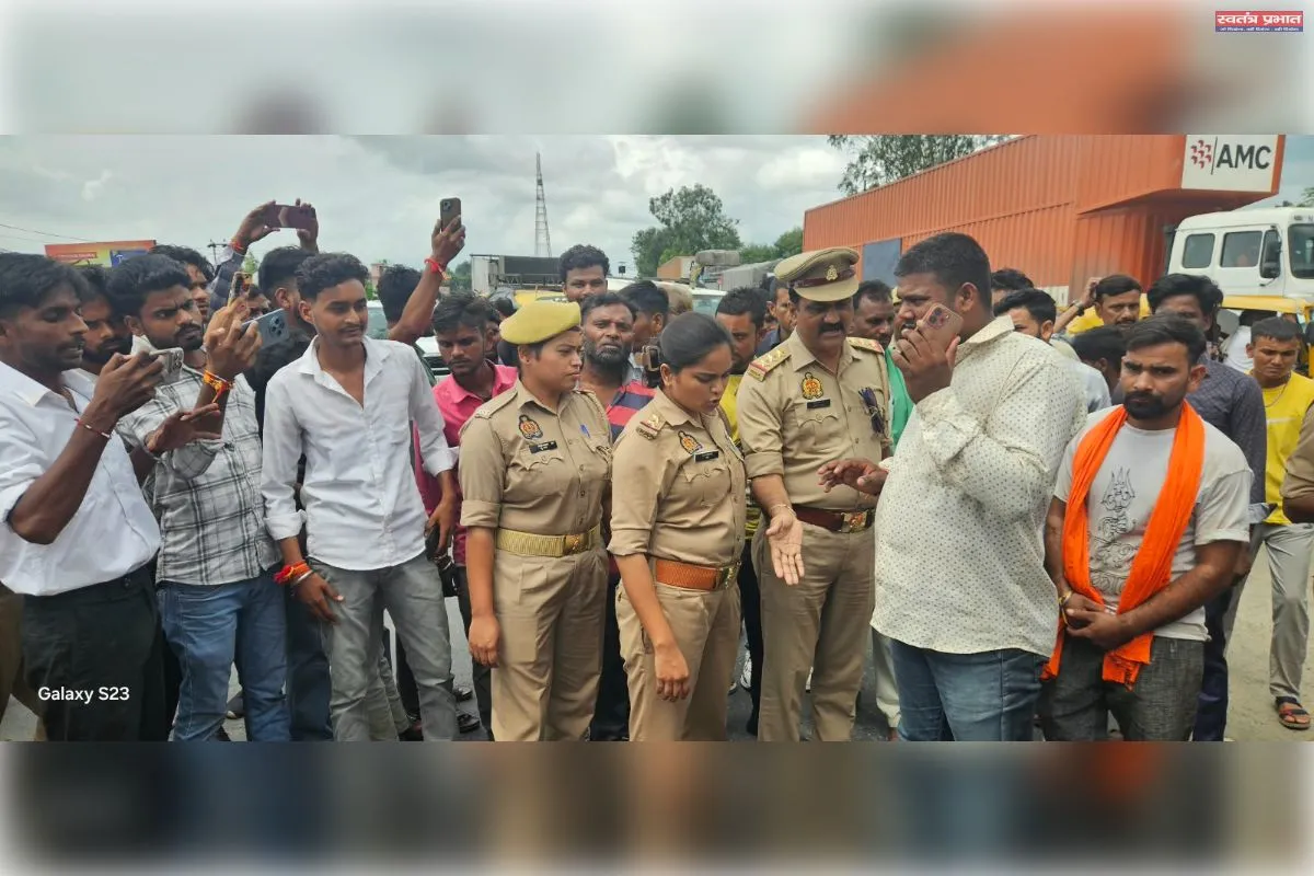 When the road was not built, the villagers blocked the highway