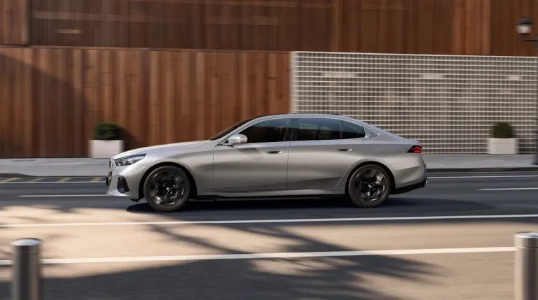 2026 BMW i5 LWB Electric Luxury Sedan Launched India 2.jpg