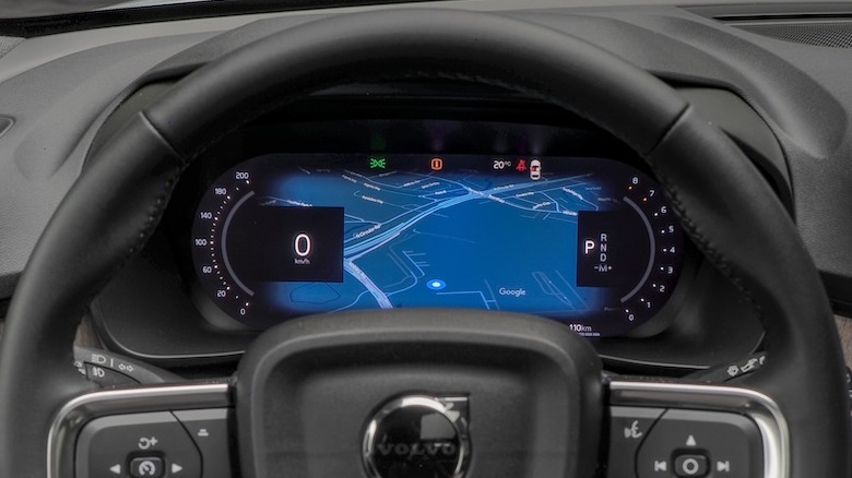 XC40 driver display