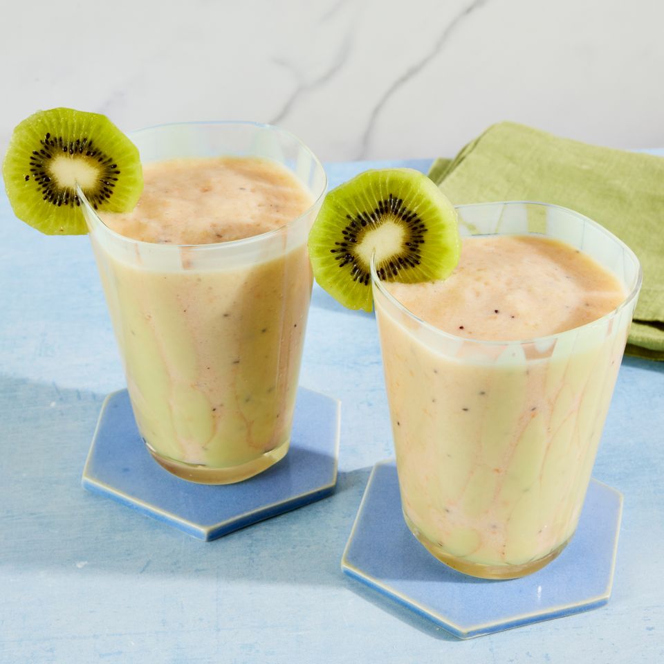 an image of The Best Smoothie to Help Reduce Bloating Credit: Jen Causey