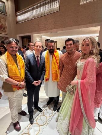 Ranveer Singh poses with US envoy Sergio Gor; Sanjay Dutt with Tiffany Trump, Radhika Merchant dances to 'Ekadantaya Vakratundaya' at Antilia's Ganesh Utsav