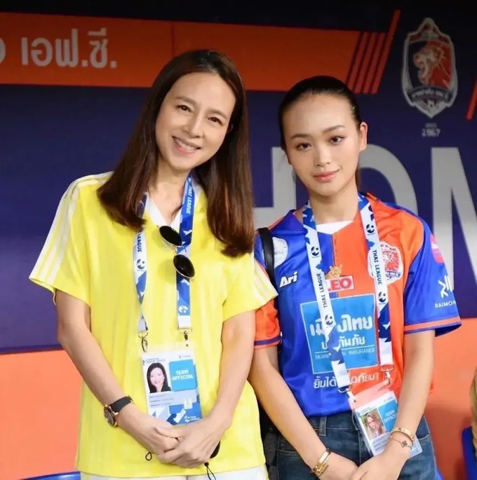 Prang and his mother share a passion for football. Photo: Instagram