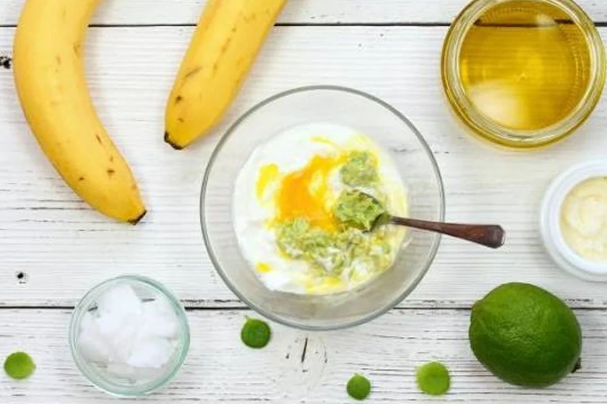 Egg Hair Mask: What To Mix In To Avoid The Smell