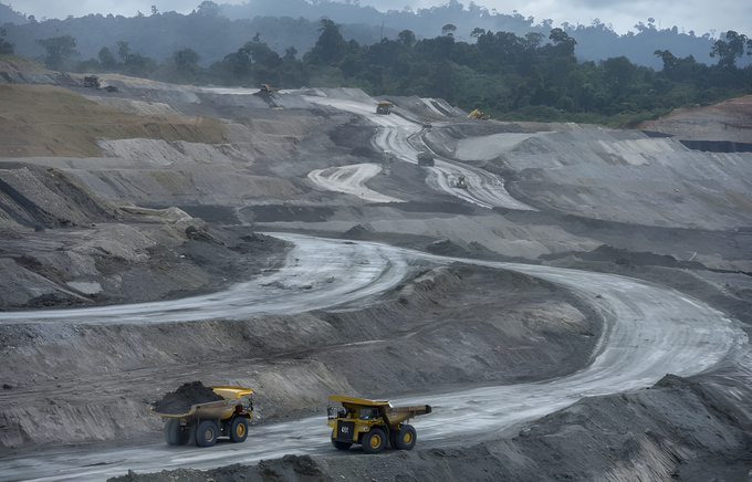 Tabang/Pakar, the largest coal mine in Indonesia, operated by Bayan Resources. Photo courtesy of the company