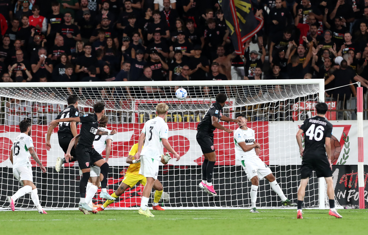 MONZA, ITALY - SEPTEMBER 18: Gustavo Varela of AC Monza scores his team’s first goal during the Serie A match between AC Monza and US Sassuolo at U-Power Stadium on September 18, 2026 in Monza, Italy. (Photo by Marco Luzzani/Getty Images)