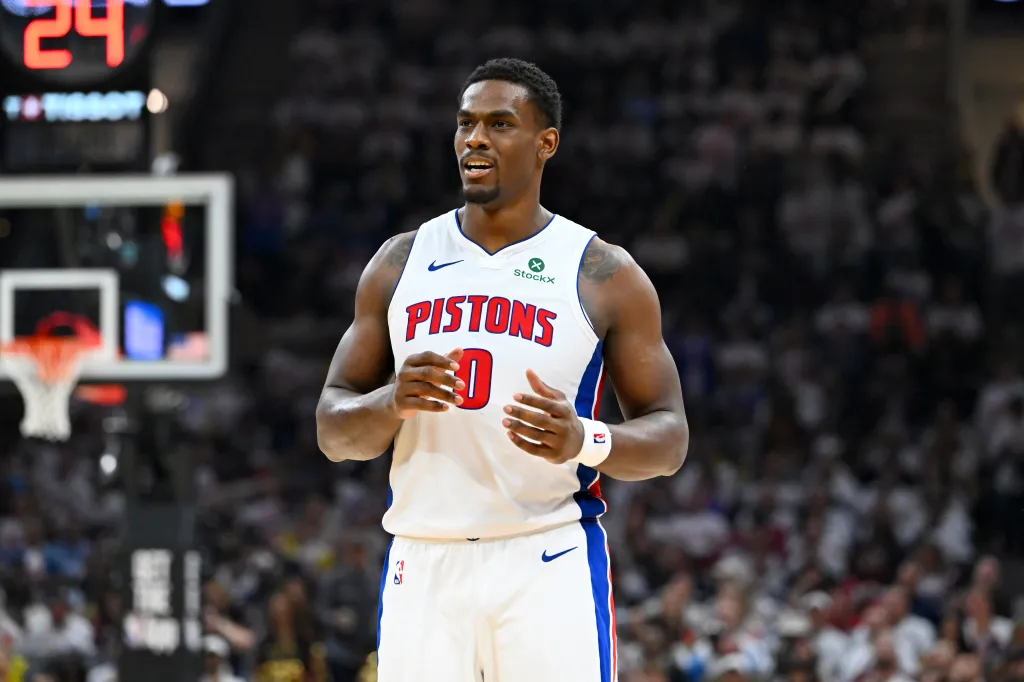 Jalen Duren remains without a long-term commitment from the Pistons.