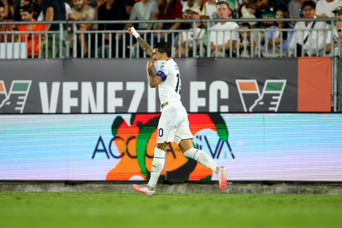 VENICE, ITALY - SEPTEMBER 19: Mattia Zaccagni of SS Lazio celebrates after scoring his team's opening goal during the Serie A match between Venezia FC and SS Lazio at Stadio Pier Luigi Penzo on September 19, 2026 in Venice, Italy. (Photo by Maurizio Lagana/Getty Images)