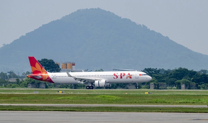 An aircraft landing. Photo courtesy of SPA