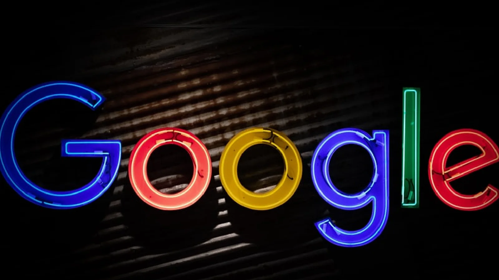 Google logo Google logo