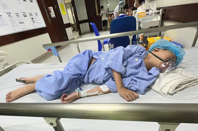 Hieu during his hospital days. Photo: Provided by family
