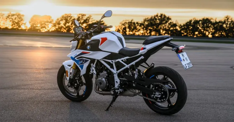 bmw-f-450-r-rear