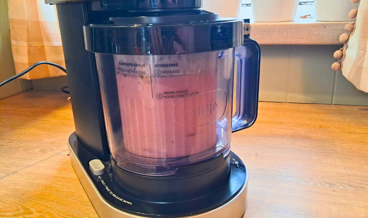 Picture of a smoothie being blended Picture of a smoothie being blended