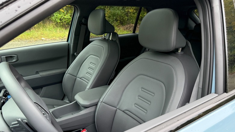 2027 Kia EV3 front seats