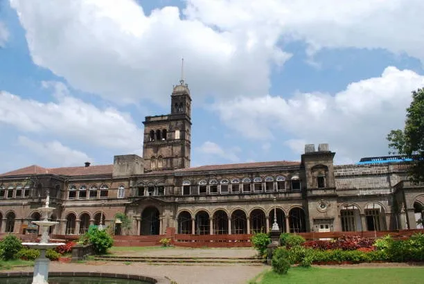 pune college