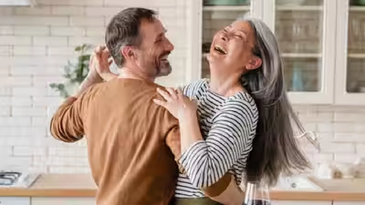 This can cause changes in sexual desire, mood and physical experiences. However, every woman's experience is different. At this age, the responsibility of raising children reduces to some extent, due to which some women are able to get more time for themselves and their partner.