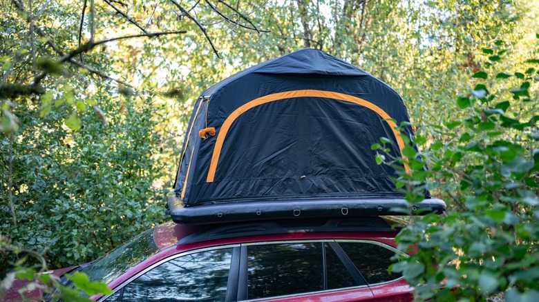 The Portal Nomis One setup on top of a car.